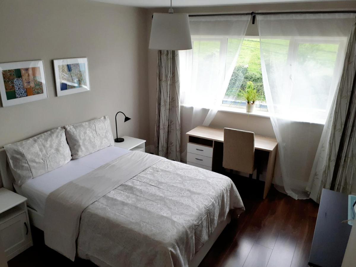 Ensuite At The Foot Of Dublin Mountains Exterior foto