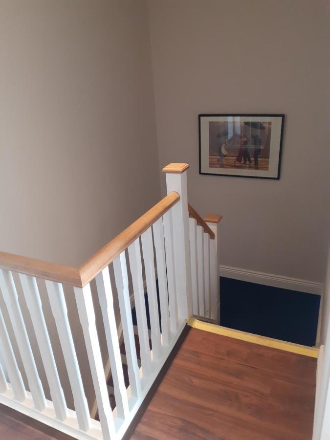 Ensuite At The Foot Of Dublin Mountains Exterior foto